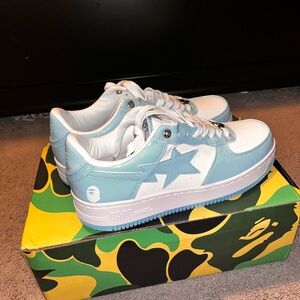 Blue Bapestas